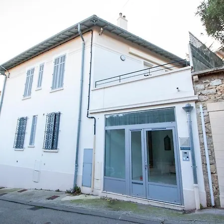 Stylish & Spacious 2-bed Duplex In * Cannes