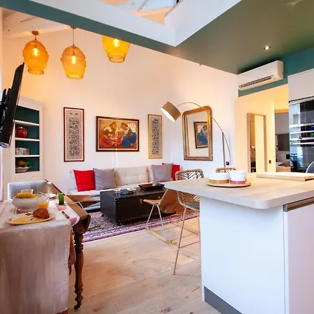 Stylish & Spacious 2-bed Duplex In Apartamento Cannes