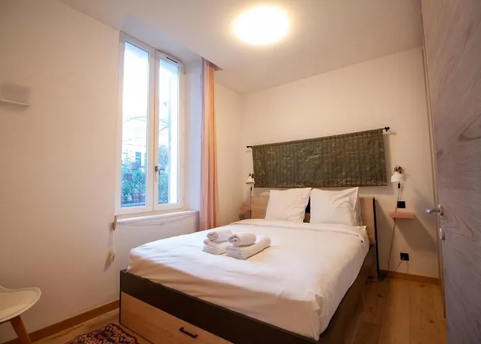 Apartament Stylish & Spacious 2-bed Duplex In Cannes