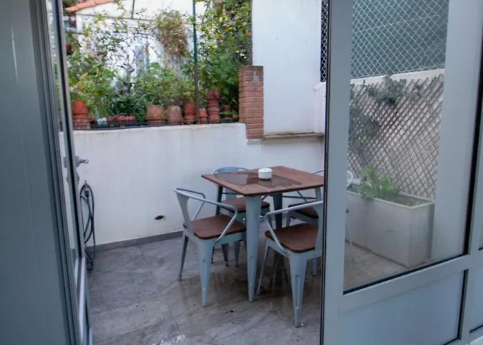 Apartament Stylish & Spacious 2-bed Duplex In