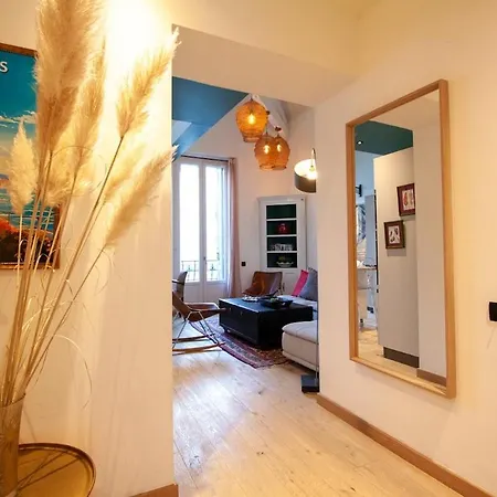 Apartment Stylish & Spacious 2-bed Duplex In Cannes