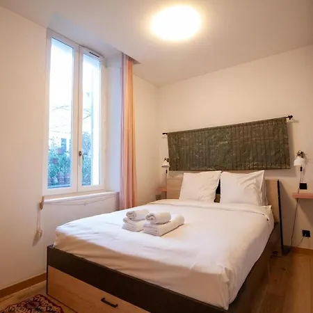 Apartment Stylish & Spacious 2-bed Duplex In Cannes